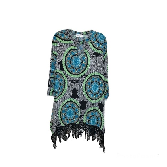 Janette Plus Womens Stretch Tunic Top Size 1X Keyhole 3/4 Sleeve Crochet Lace - Picture 2 of 7